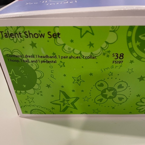 American Girl Talent Show Complete Set (Retired) - Picture 2 of 2